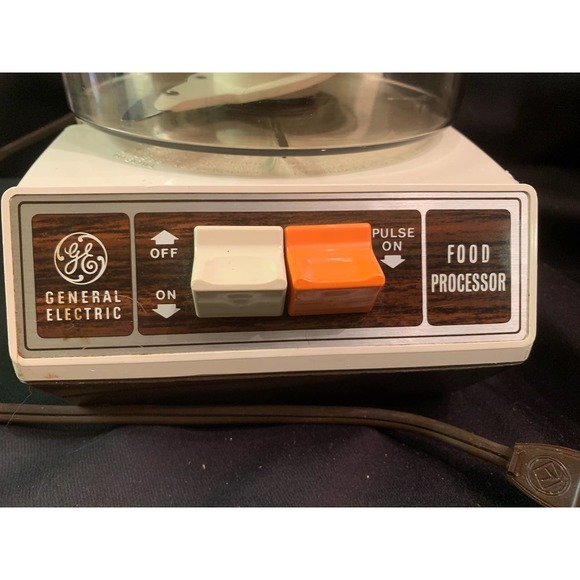 General Electric GE Food Processor/Food Chopper D2FP1 - Picture 2 of 9